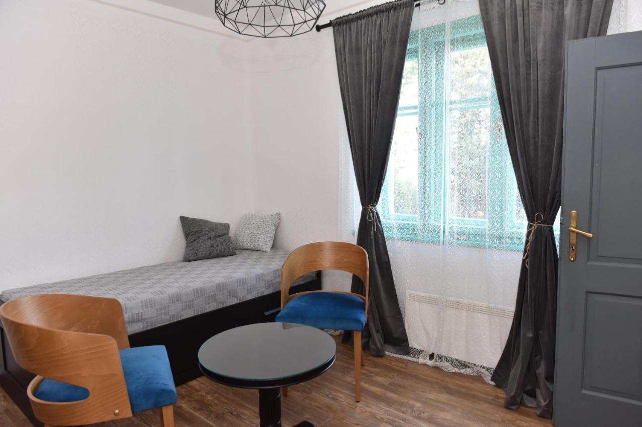 Vacation House Stala La La Pozega ภายนอก รูปภาพ